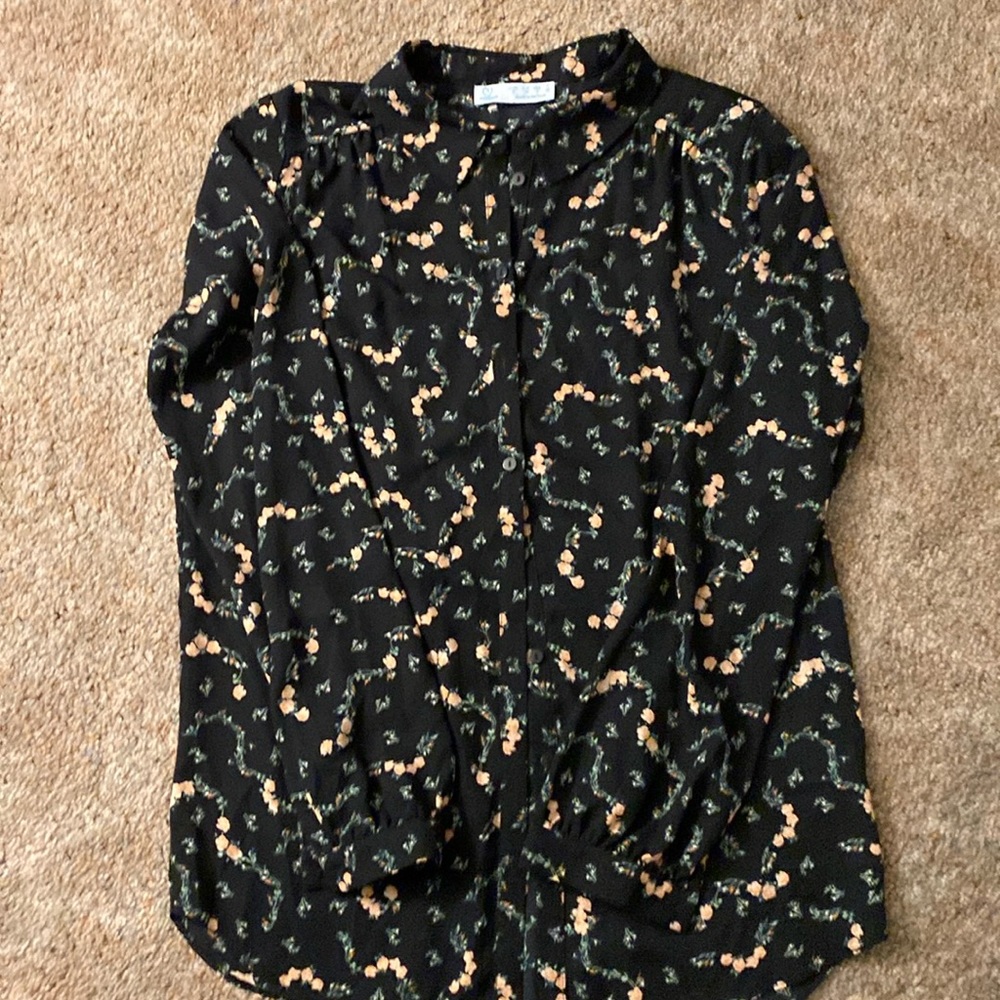 Floral button up top